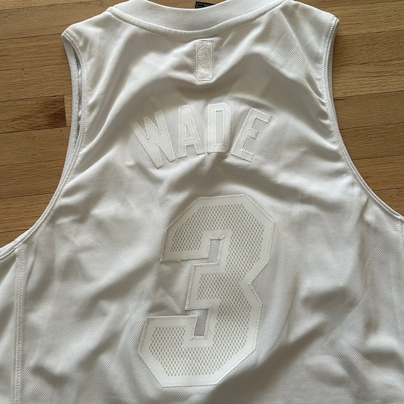 Adidas Miami Heat White Jersey - Picture 6 of 9